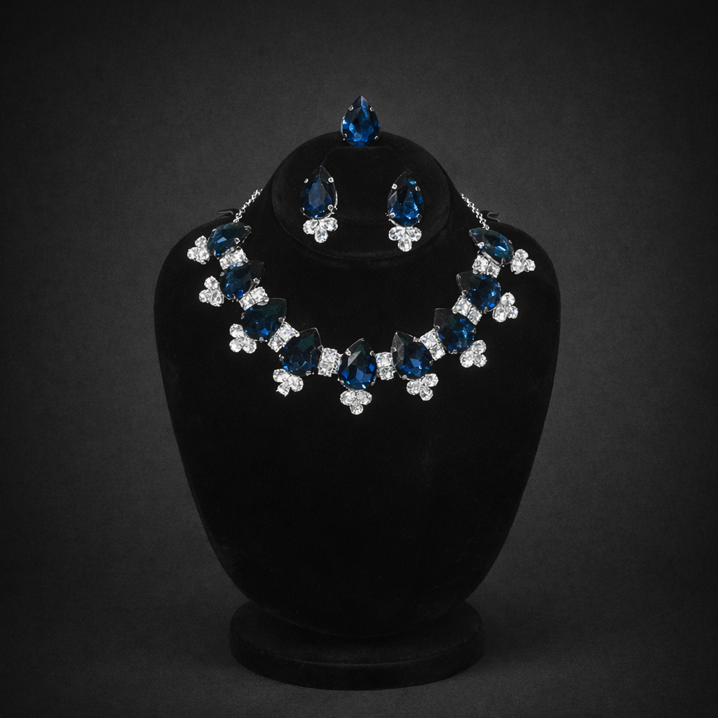 B7- Stone Necklace