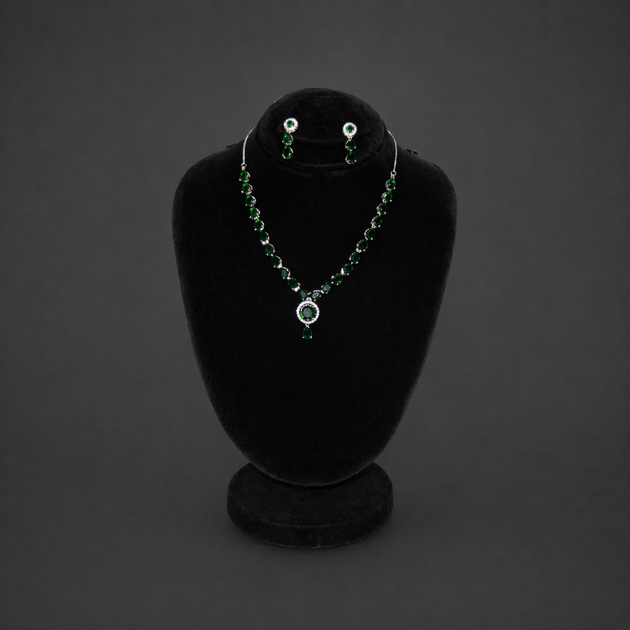 C36 - AD Necklace