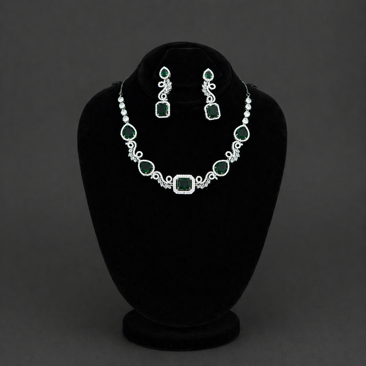 C43 - AD Necklace