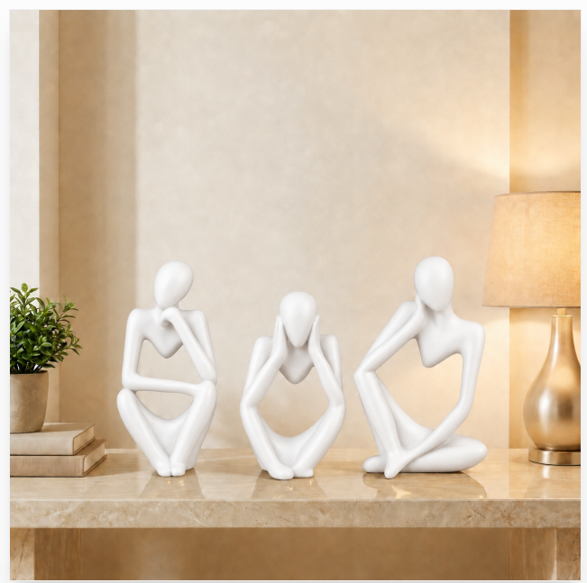 Thinker Statue Decor 5in