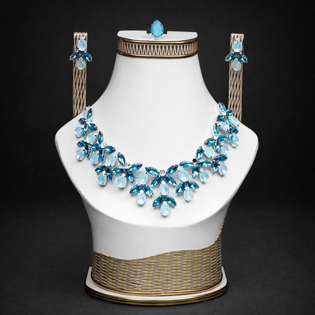B18- Stone Necklace